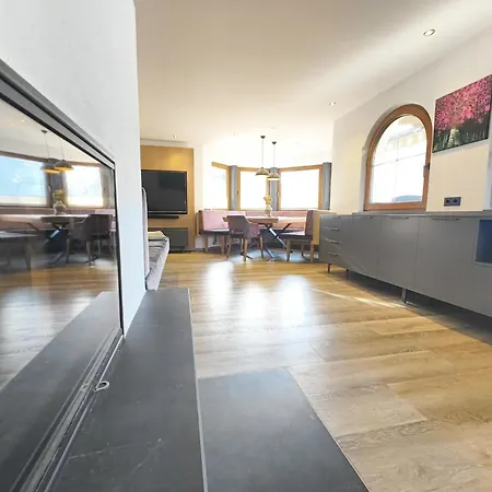 Holiday home Exclusive With Garden And Whirlpool, Cleaning Included *