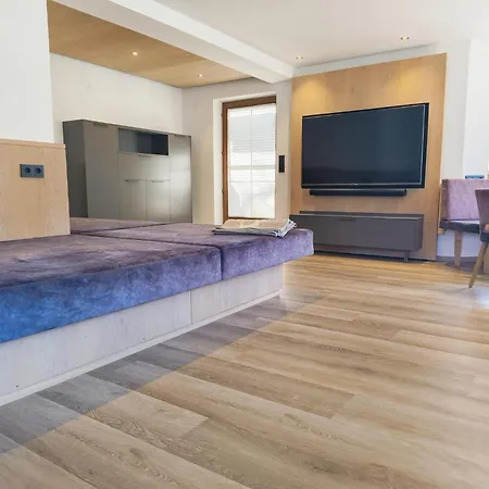 Exclusive With Garden And Whirlpool, Cleaning Included *